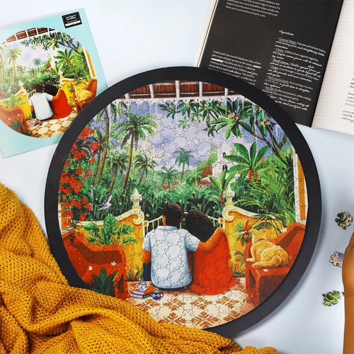 Warmth of a Shoulder | Framed Puzzle - Circular | 300 pieces