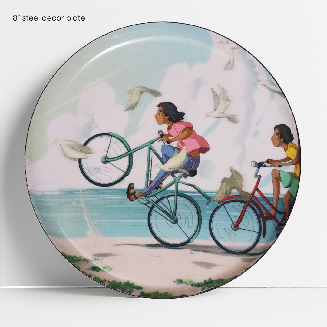 Close up of 8 inch decor plate | home decorative items