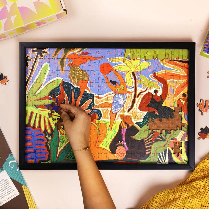 Summer Forever | Framed Puzzle – A3 | 200 pieces