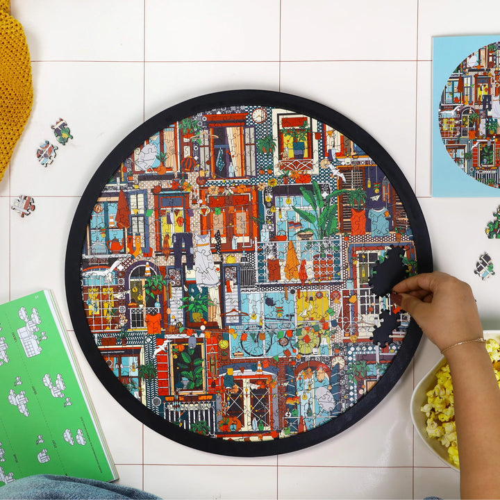 Living Windows | Framed Puzzle - Circular | 300 pieces