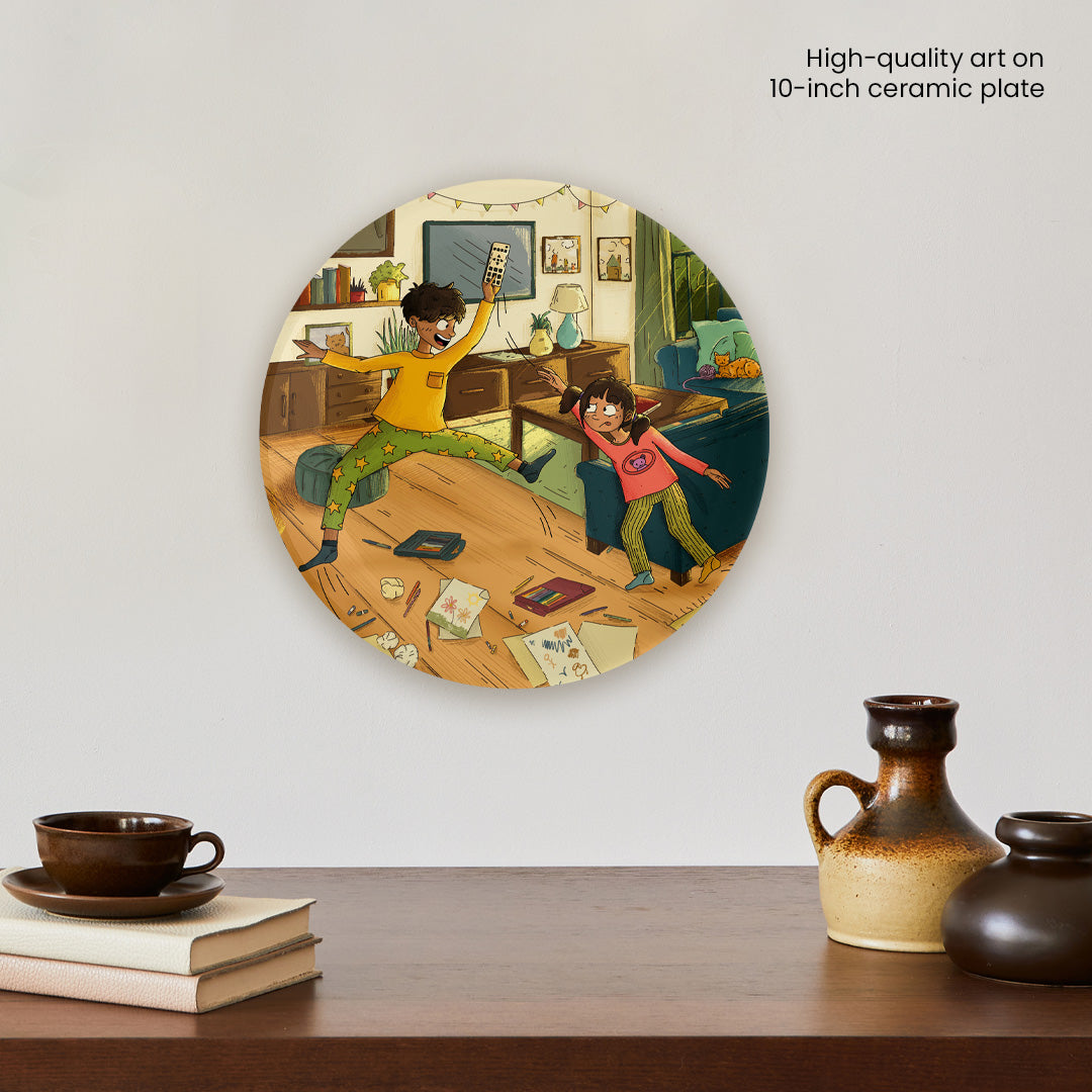 Ceramic decor plate against a white wall | home decorative items