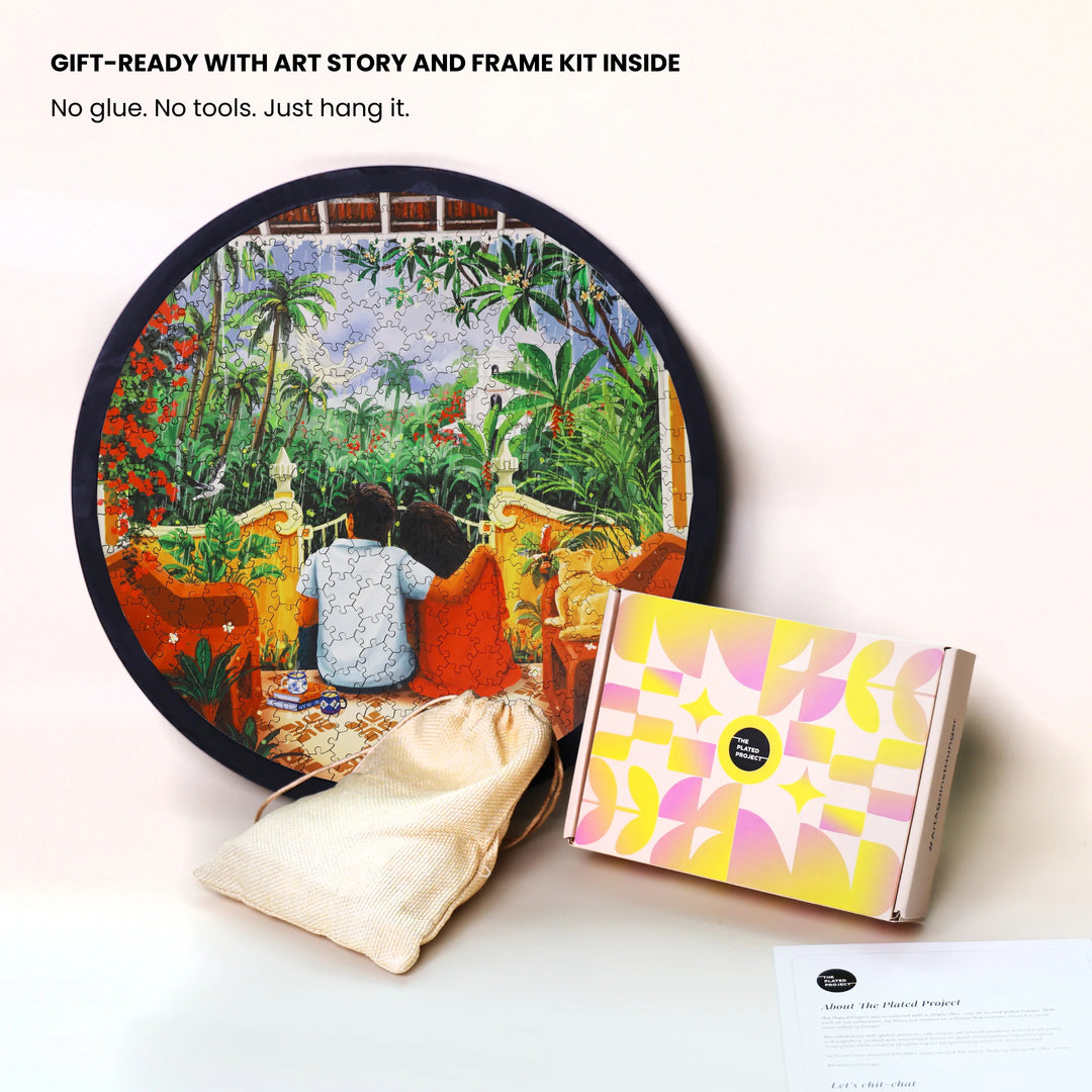 Warmth of a Shoulder | Framed Puzzle - Circular | 300 pieces