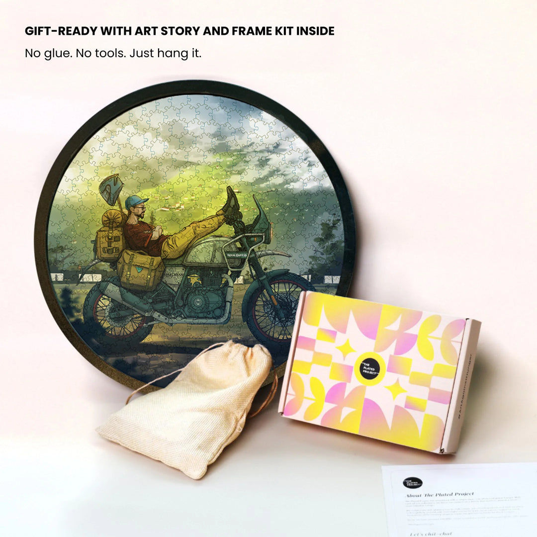 The Nomad | Framed Puzzle – Circular | 300 pieces