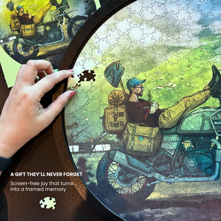 The Nomad | Framed Puzzle – Circular | 300 pieces