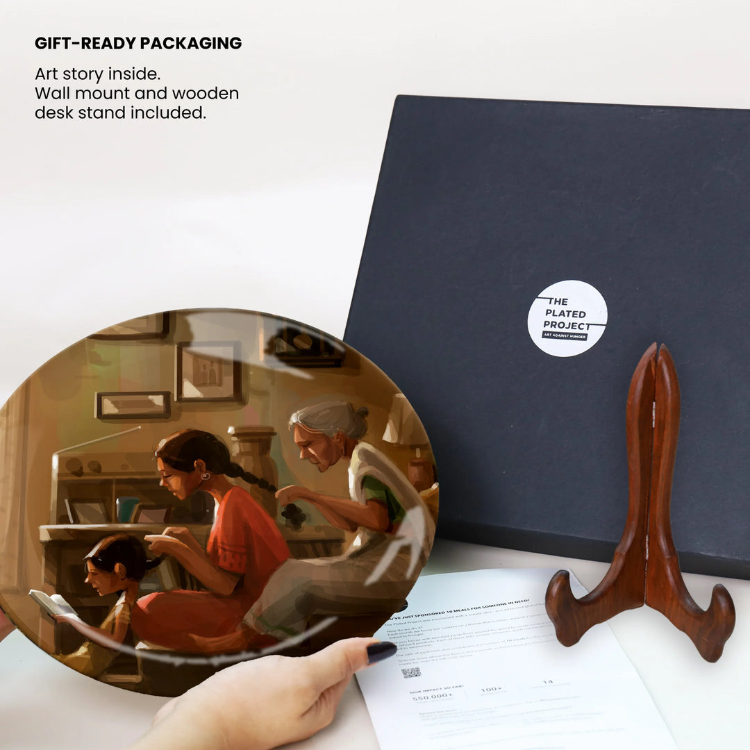 Loose Ends | Decor Plate | 10"